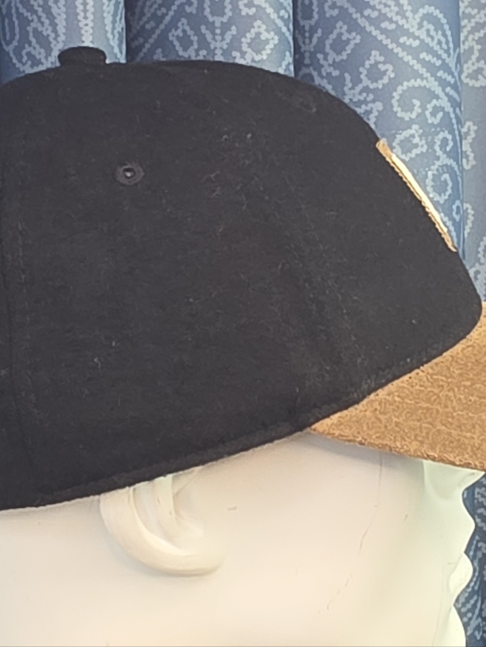 Vans "Off The Wall" Wool Felt Blend & Suede Strapback Hat OSFM - Picture 4 of 9